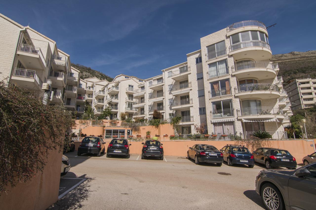 Apartment Dolce Petrovac ภายนอก รูปภาพ